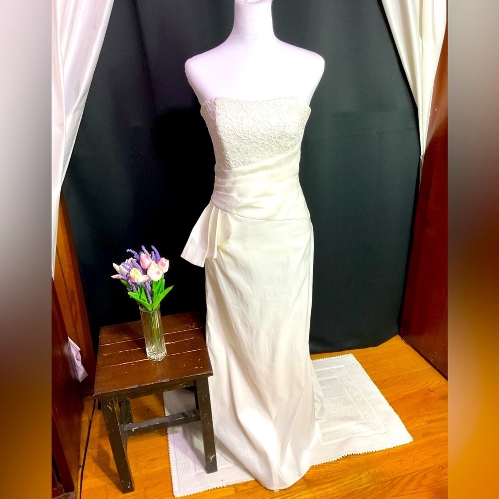 Jessica McClintock Vintage ( 1980’s )Strapless Wedding Gown